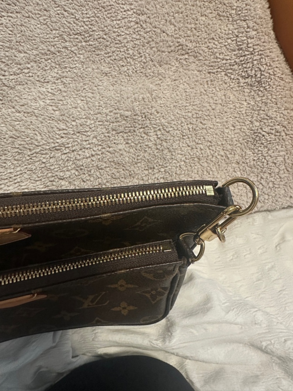 Louis Vuitton Monogram Multi Pochette with Pink Strap and Coin Pouch - Picture 10 of 13